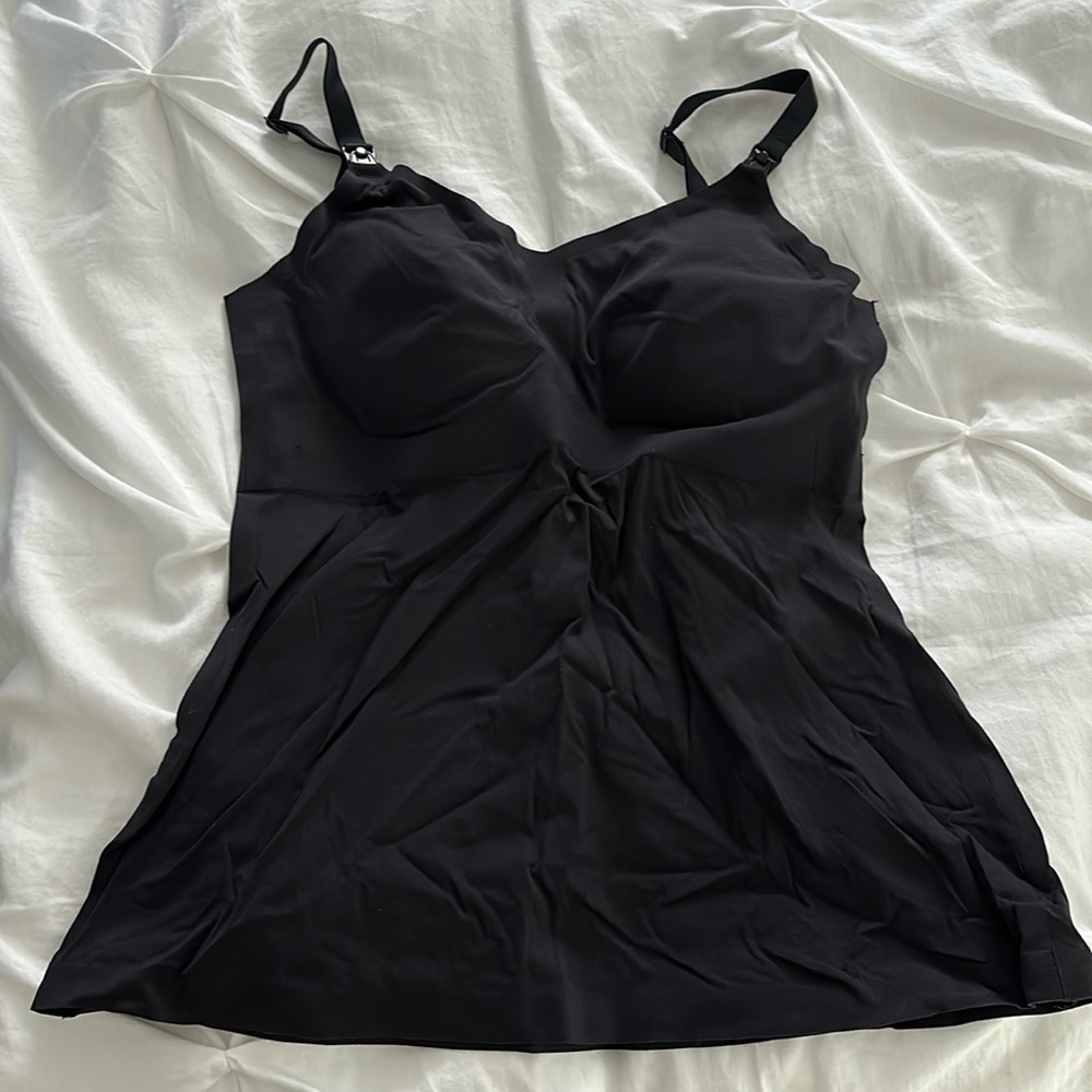 Knix Nursing Tank Size M